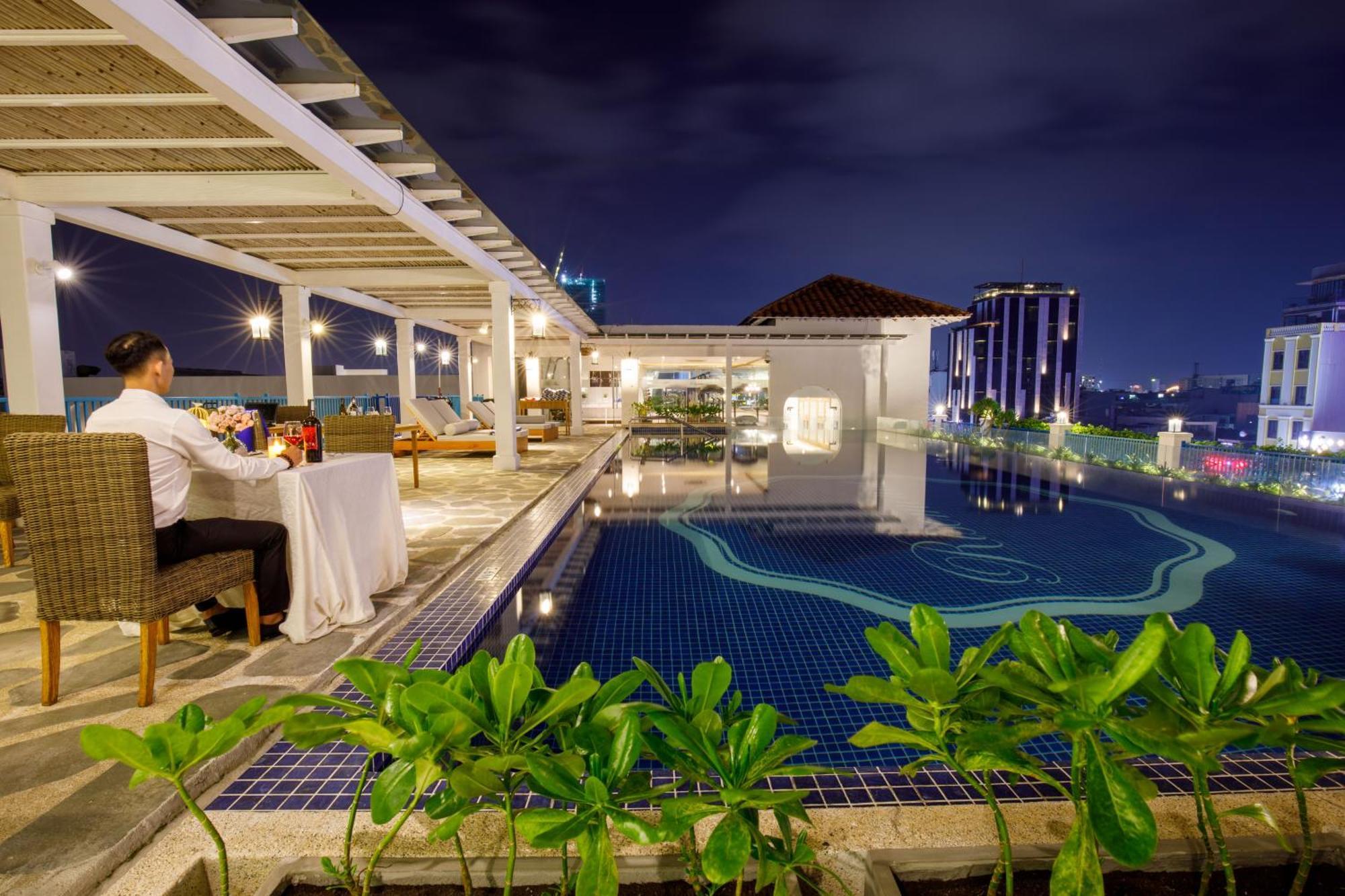 Risemount Premier Resort Da Nang Exterior foto